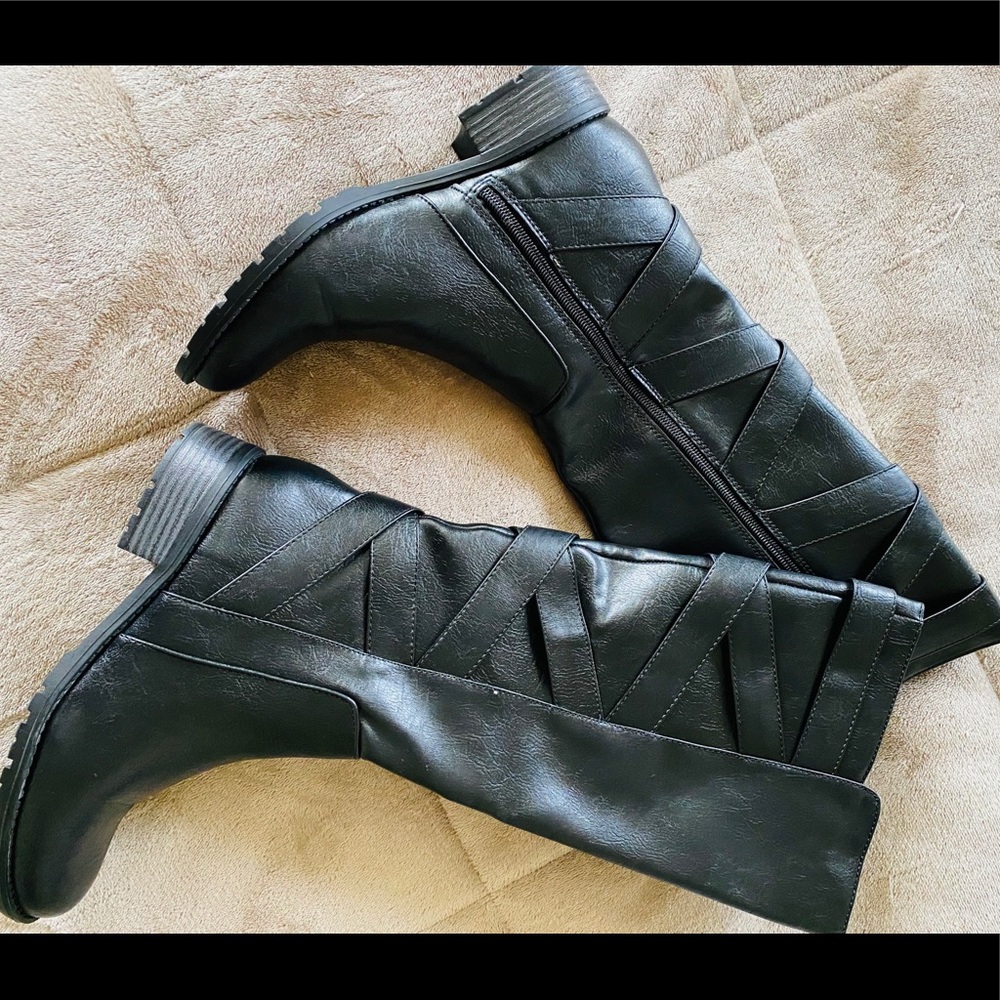 Black zipper knee high boots